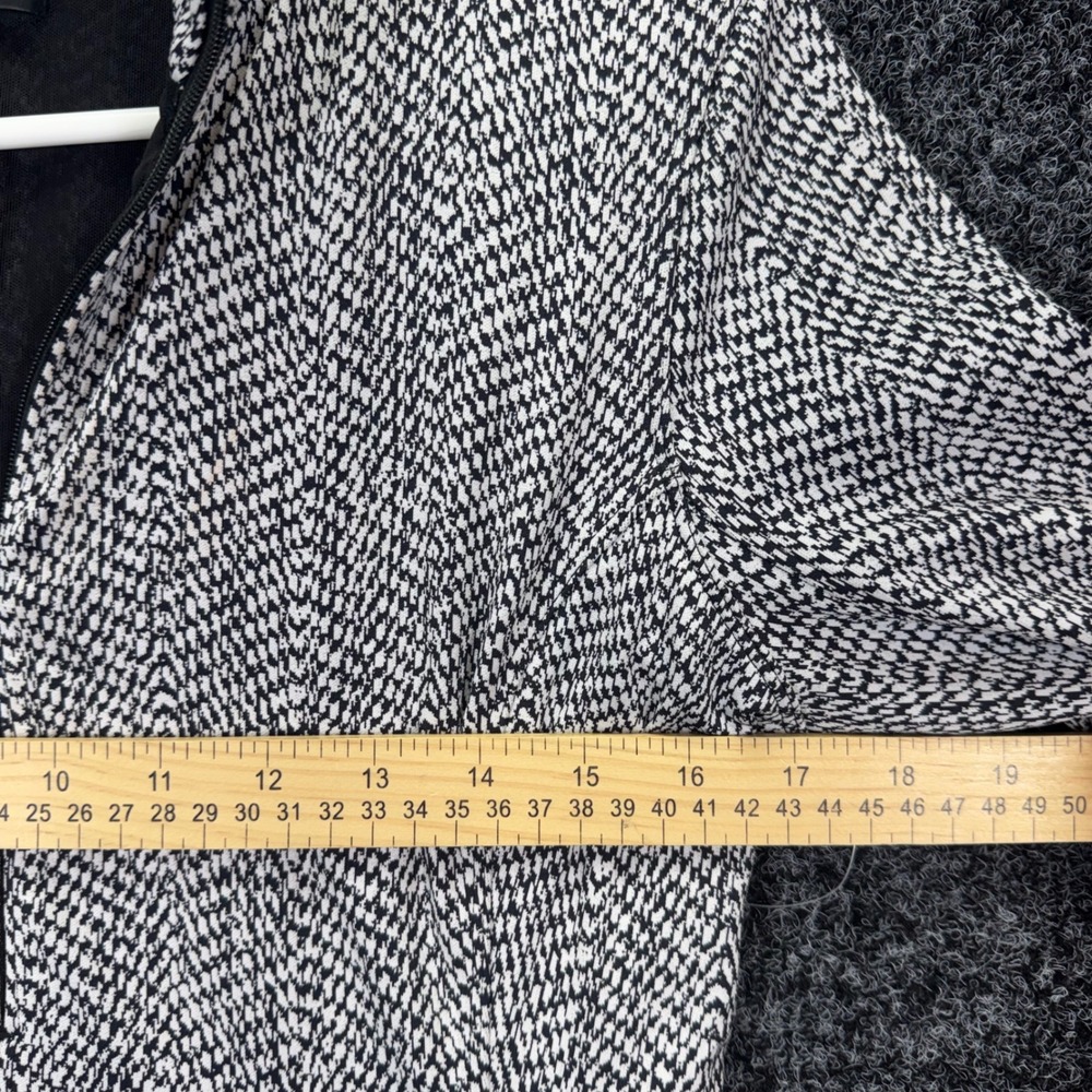 Athleta Black White Herringbone Zip Mock Neck Long Sleeve Dress Pockets Medium P - Picture 5 of 7